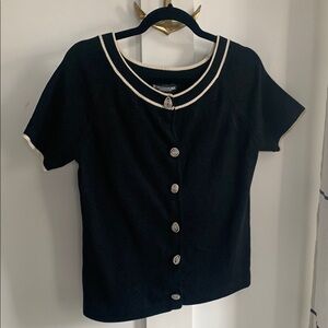 Vintage World Republic Black & Cream Silk Blend Button-Up SS Sweater Size M